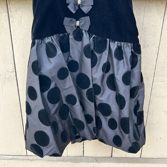 80's Albert Nipon Black Velvet and Satin Cocktail Dress Formal Goth Gothic - Picture 3 of 12